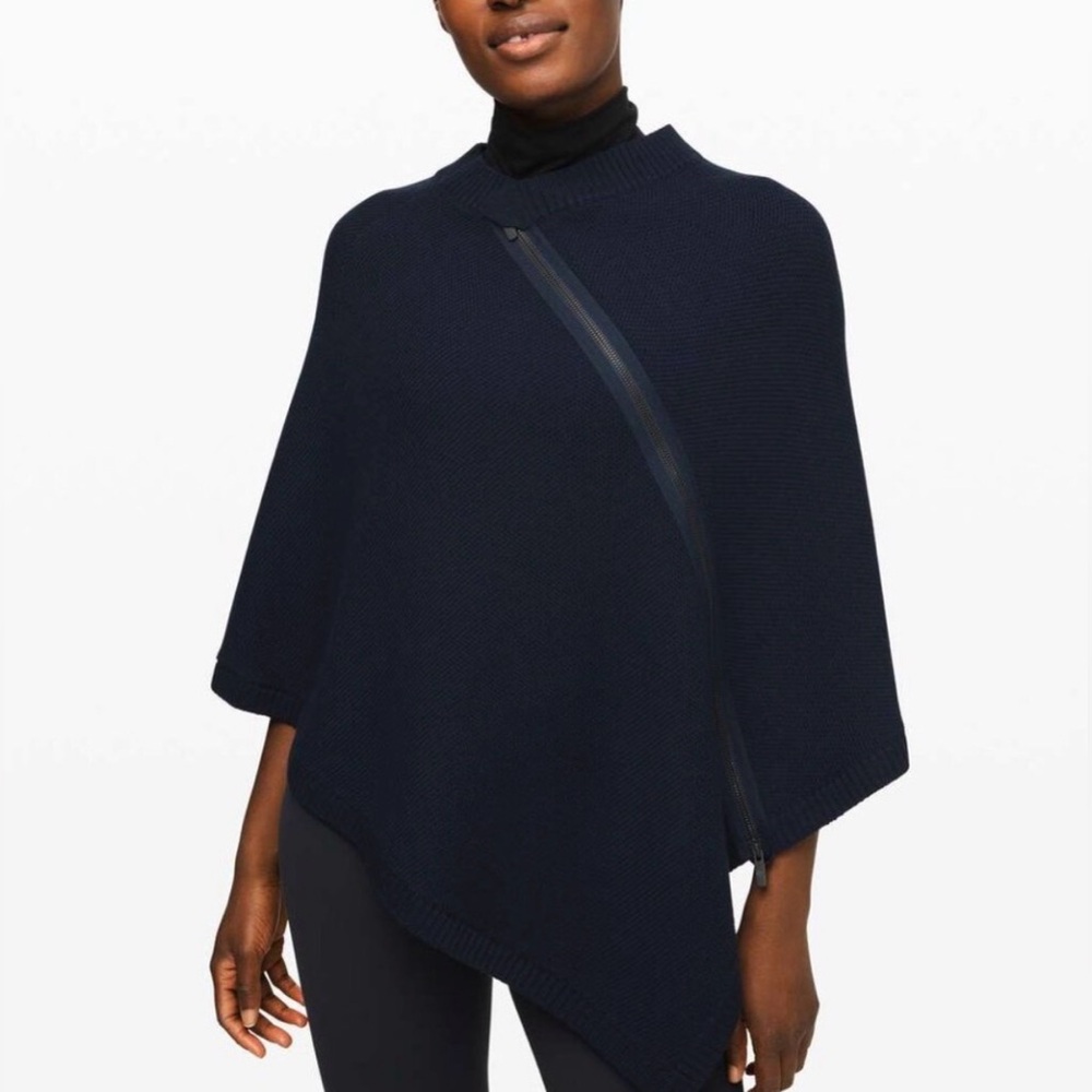 Lululemon on the Go Poncho